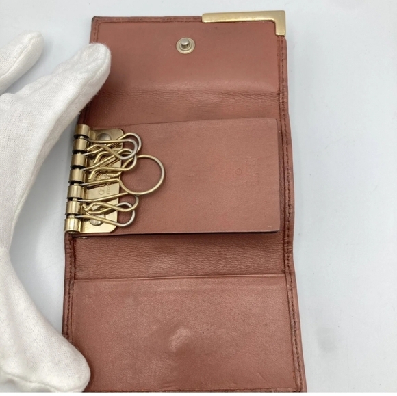 🔹️Gucci 🔹️Key case holder GG Brown Cow Leather micro Guccissi - Picture 8 of 13